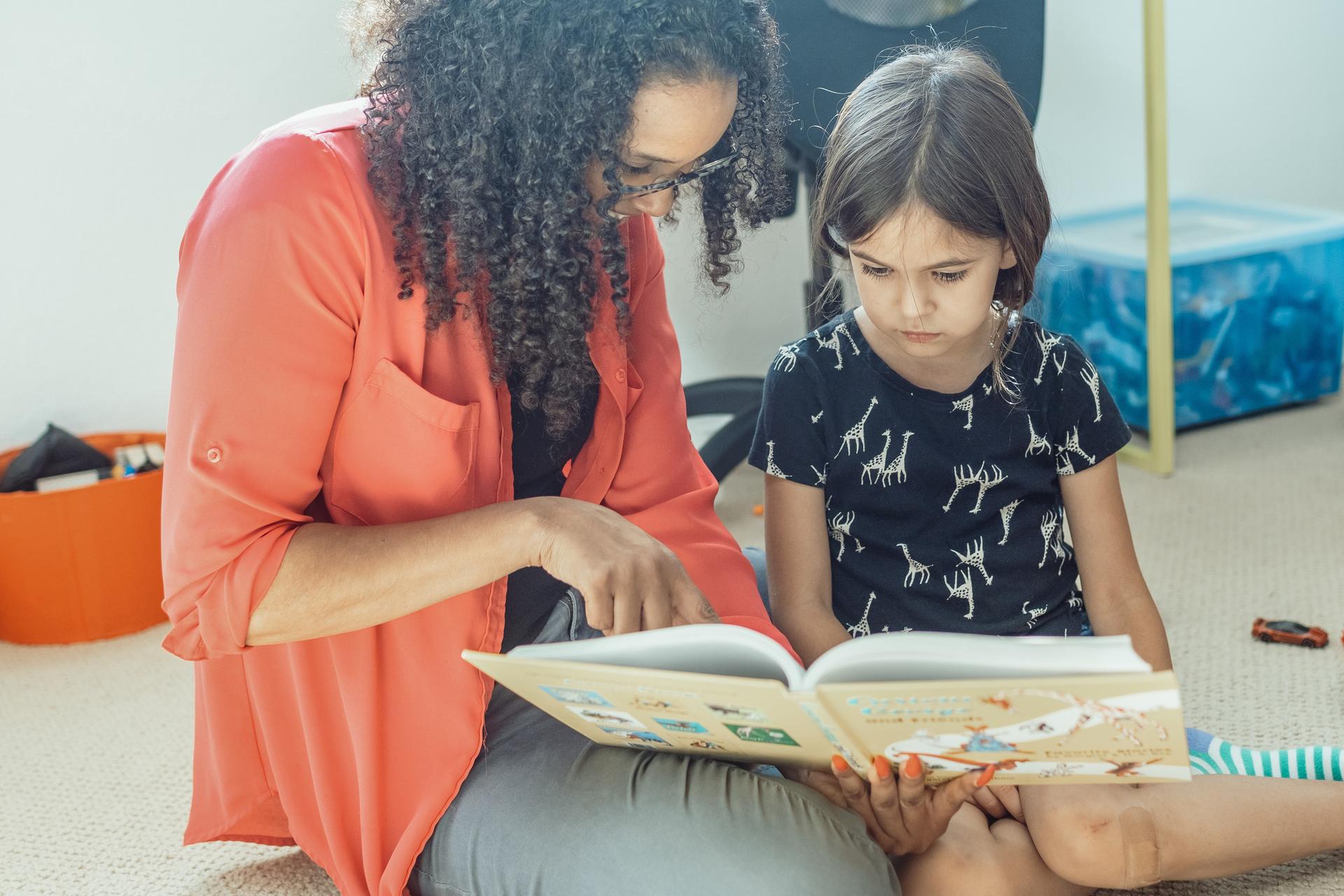 HOW DO YOU KNOW A CHILD CAN READ? POINT AT A TOY